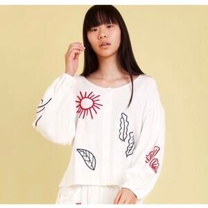 Womens White Embroidered Button-Front Blouse